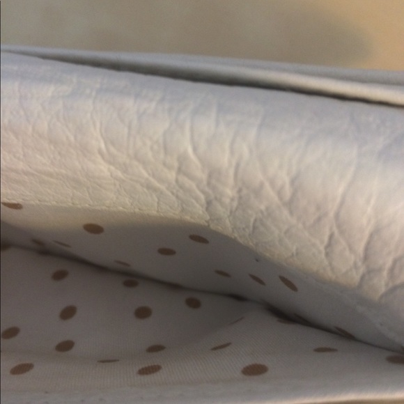 Kate Spade bi-fold Wallet Metallic Gold Leather - Picture 7 of 8